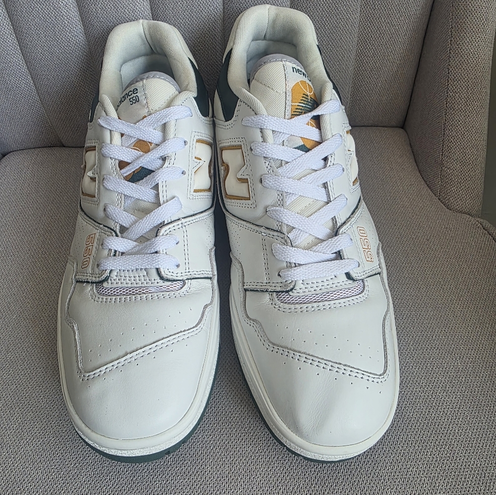 New Balance 550 Men's White Sneakers Size 12, Used Excellent Condition.